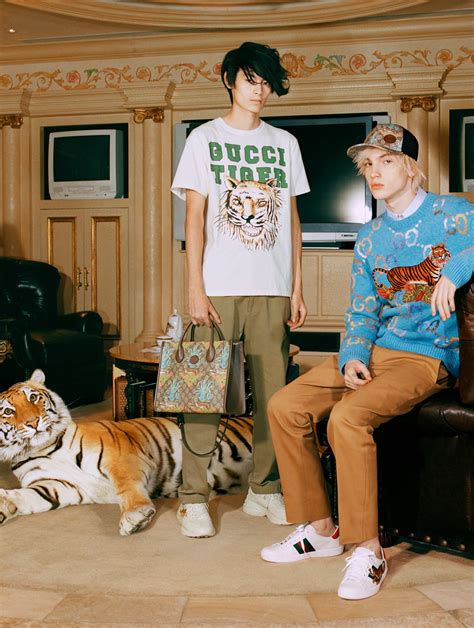 gucci cappellino tigri|Take Your First Look At The Gucci Tiger Collection .